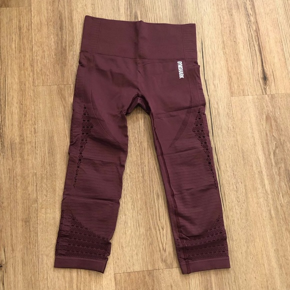 Gymshark Pants - Gymshark Energy+ Seamless Cropped Leggings - Berry Red